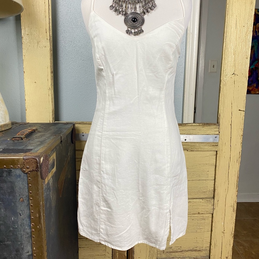 Glassons white linen blend mini dress - Sz 4/6